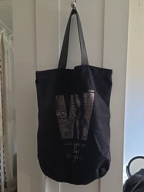 Black tote bag